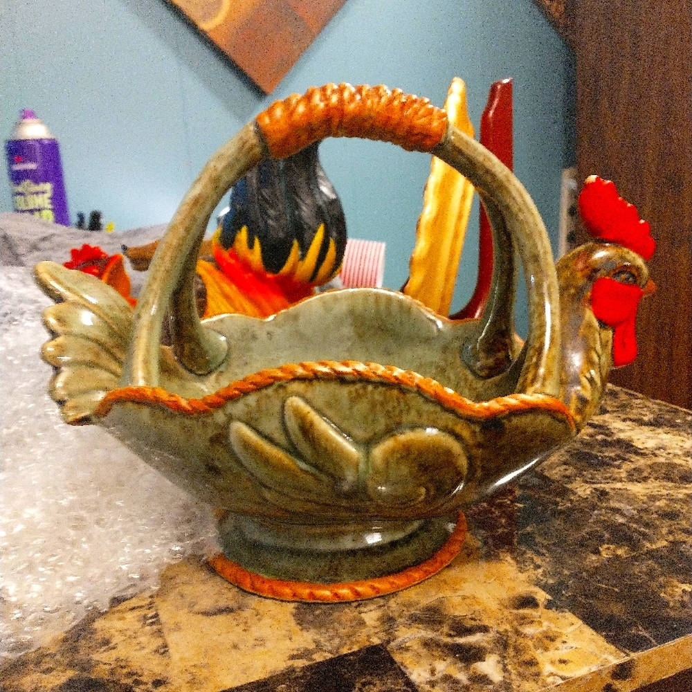 Rooster fruit bowl